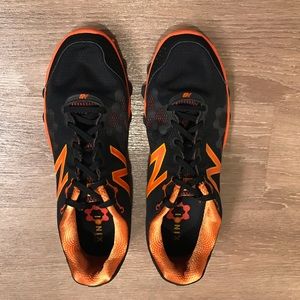 NEW BALANCE MEN MINIMUS IONIX RUNNING SNEAKERS 11